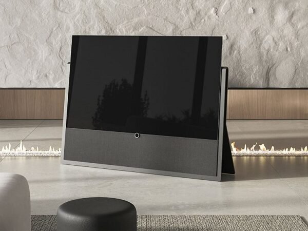 Loewe Iconic i.65 Television, 65" UHD 4K OLED Display, Clay White