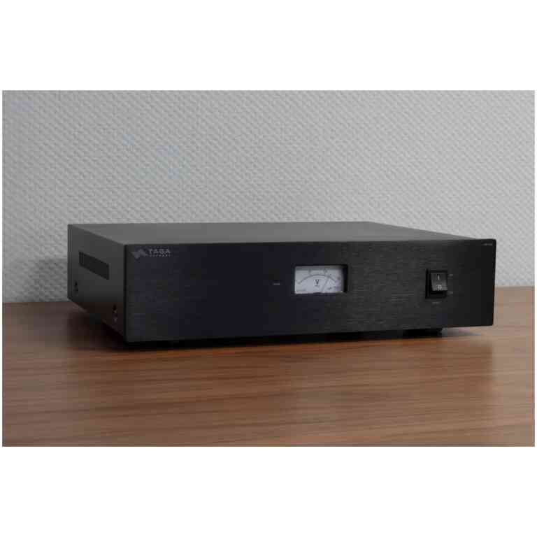 TAGA PC-7000 Power Conditioner 8-Socket Surge Filter Black