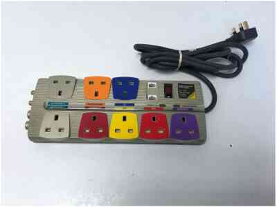 Monster MP HTS 800 UK PowerCenter 8-Outlet Clean Power Stage 1