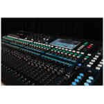 Allen & Heath Qu-32C 38x28 Digital Mixing Console - Chrome Edition