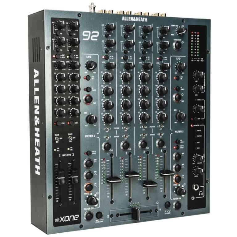 Allen & Heath Xone:92 4+2 Channel Analogue Mixer